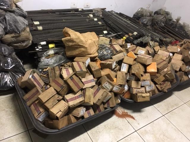Parafusos Diversos lote 30 toneladas - Foto 2