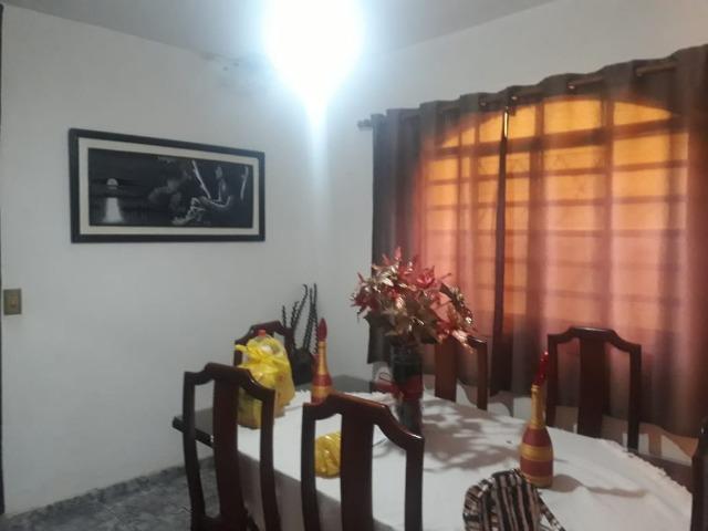 Vendo sobrado em Samambaia em ótima localização, R$ 320 mil - Foto 6
