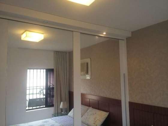 Vendo excelente apartamento todo reformado e mobiliado com garagem coberta 2/4 no planalto - Foto 17