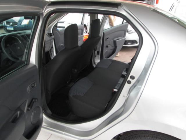 RENAULT LOGAN AUTHENTIQUE FLEX 1.0 12V 4P 2018 - Foto 8