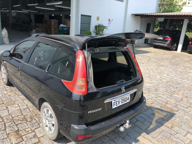 Peugeot 207 SW XR 2009 1.4 Flex - Com Ar - Foto 13