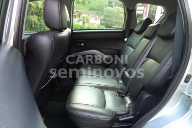 MITSUBISHI OUTLANDER 2010/2011 3.0 GT 4X4 V6 24V GASOLINA 4P AUTOMÁTICO - Foto 5