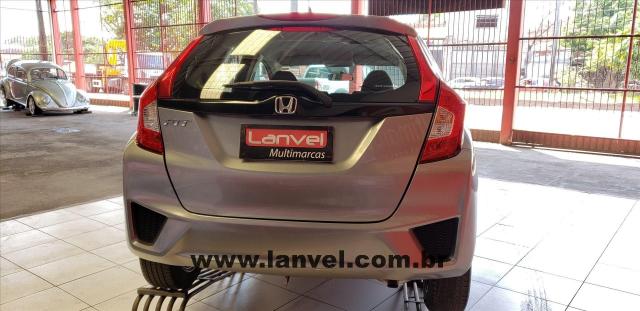 HONDA FIT 2014/2015 1.5 LX 16V FLEX 4P AUTOMÁTICO - Foto 4