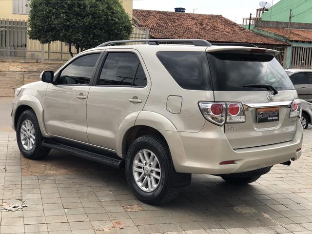 Hilux Sw4 3.0 Aut Diesel 7 lugares 2014 - Foto 5