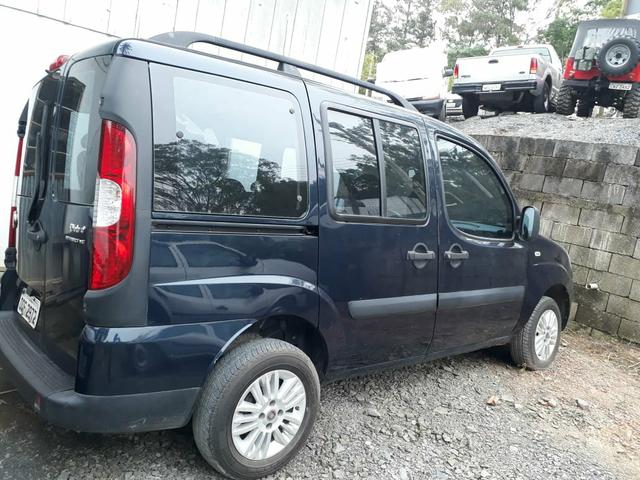 Fiat Doblo 1.4 6 lugares completa com GNV - Foto 2