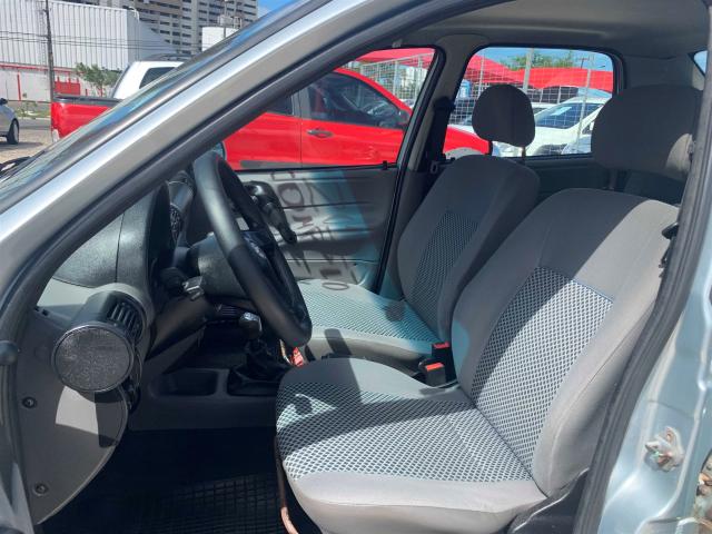 CHEVROLET CLASSIC 2010/2011 1.0 MPFI LS 8V FLEX 4P MANUAL - Foto 4