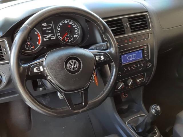 VW - CrossFox 2015 - Baixo km - Aceito trocas e Financio - Foto 7