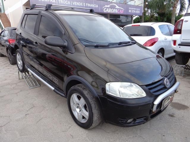 VW - Crossfox 1.6 Completo - 2006 - Foto 9