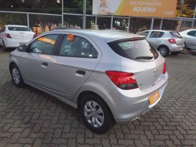 ONIX 2019/2019 1.0 MPFI JOY 8V FLEX 4P MANUAL - Foto 6