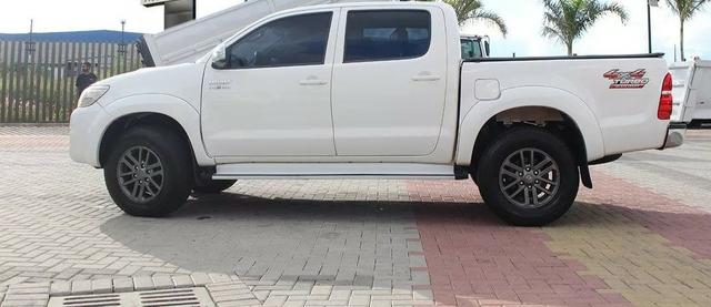 Hilux Cd4x4 Srv Automática 2013 Diesel - Foto 8