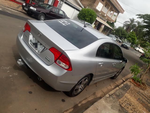 Civic - Foto 3