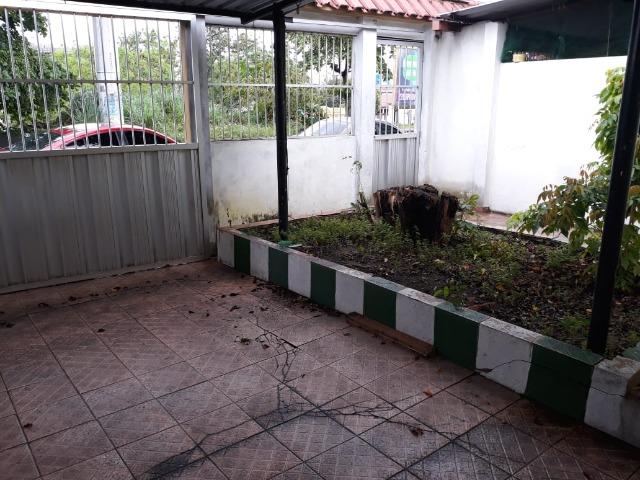 Alugo Casa no Parque 10 com 1 Quarto, Fica bem no Centro do Parque 10 - Foto 13