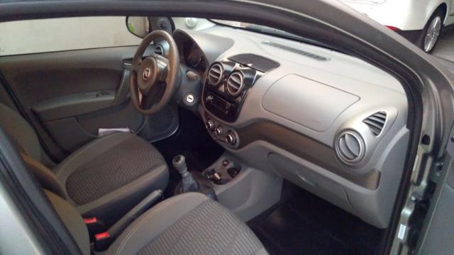 Palio Attractive 1.0, Lindo Carro, Apenas 31 mil km! Aceito Moto na troca e Financio! - Foto 7