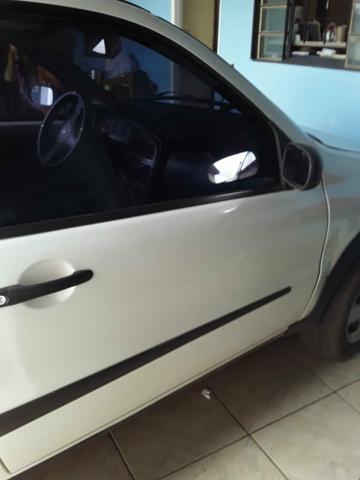 Vendo ou troco por carro de menor valor! - Foto 4