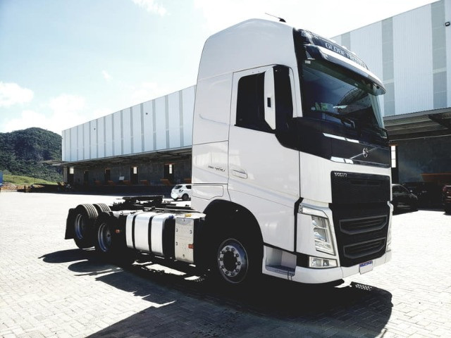Volvo FH 460 6x2 2016 com parcelas - Foto 3