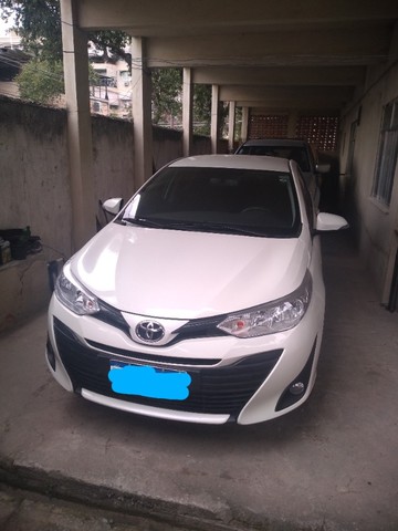 TOYOTA YARES CARRO SEM DETALHE
