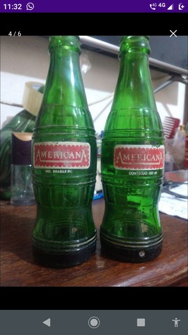 2 garrafas antigas refrigerante americana  - Foto 3