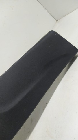 Moldura Coluna Central Direita Gm Onix 2013/2019 52088979 - Foto 3