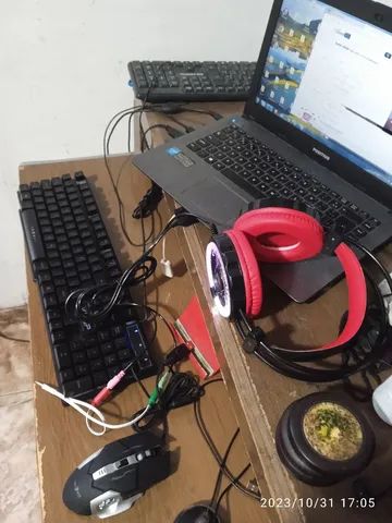Kit 4em1 Teclado com fio led+Mouse com fio led+Gamer fone com led+ Mouse Pad
