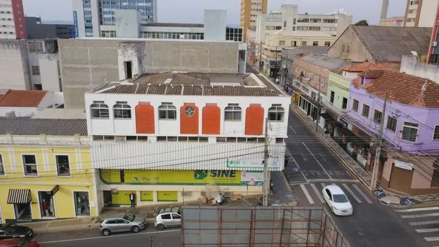 Comercial à venda por R$ 4300000.00, 1132.51 m2 - CENTRO - PONTA GROSSA/PR - Foto 2
