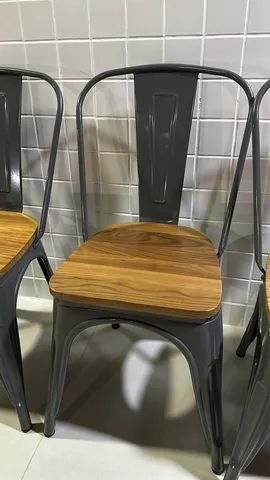 Conjunto 4 cadeiras Tolix assento madeira. Troco em Geladeira pequena. - Foto 2