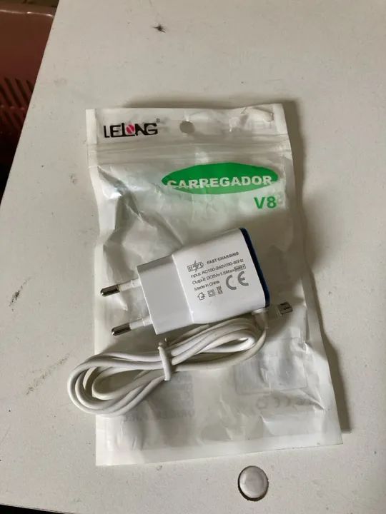 Carregador de celular 