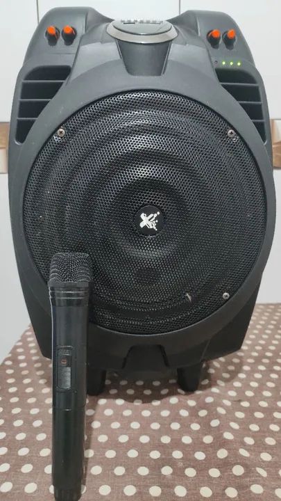 Caixa de Som Bluetooth com Microfone