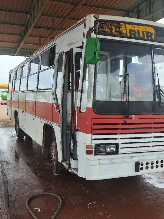 Ônibus em ótimo estado de conservação - Foto 2