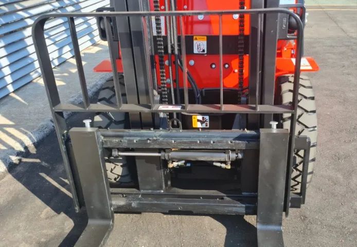 Empilhadeira Nova 2,5ton Diesel Duplex 3,70mts com deslocador - 5x S/ Juros !! - Foto 6