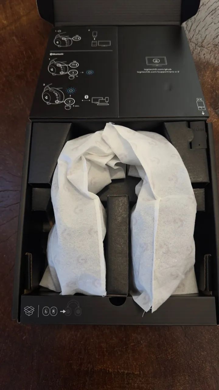 Logitech G Pro X 2 Lightspeed Wireless Headset - Defective (Right Side No Audio)64520763954817124