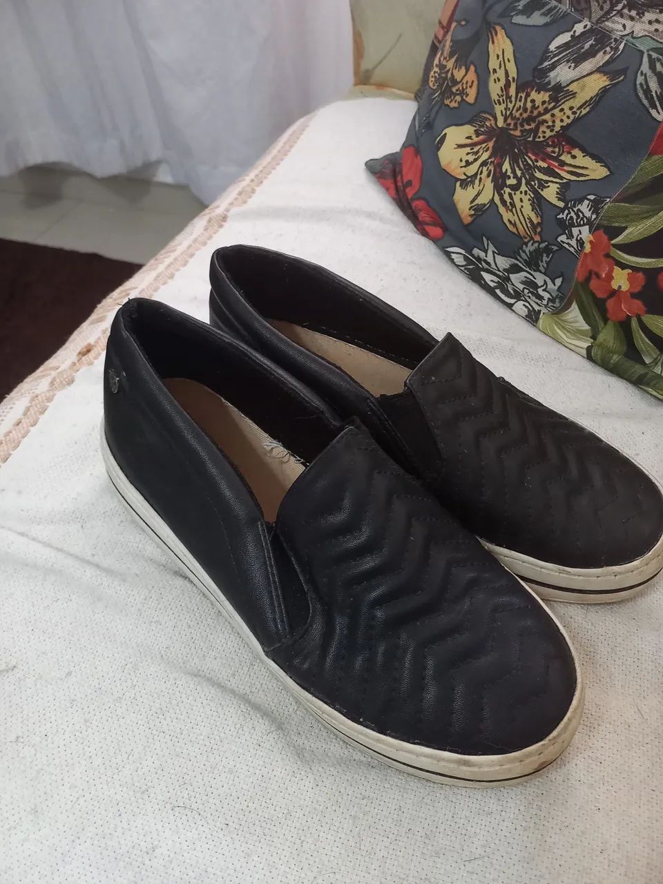 Tênis Casual Feminino Bege e Rosa - Foto 3