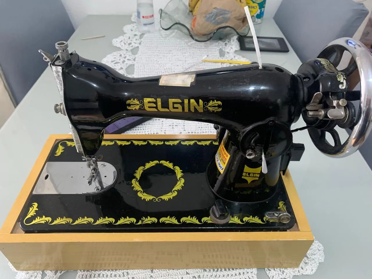 Maquina de Costura Elgin   400,00 - Foto 2