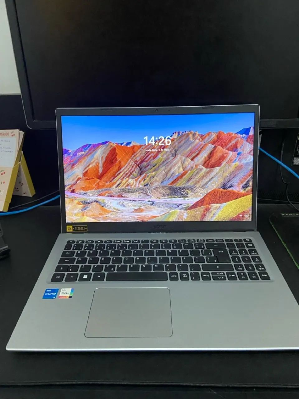 Notebook Acer com tela de 15.6 polegadas