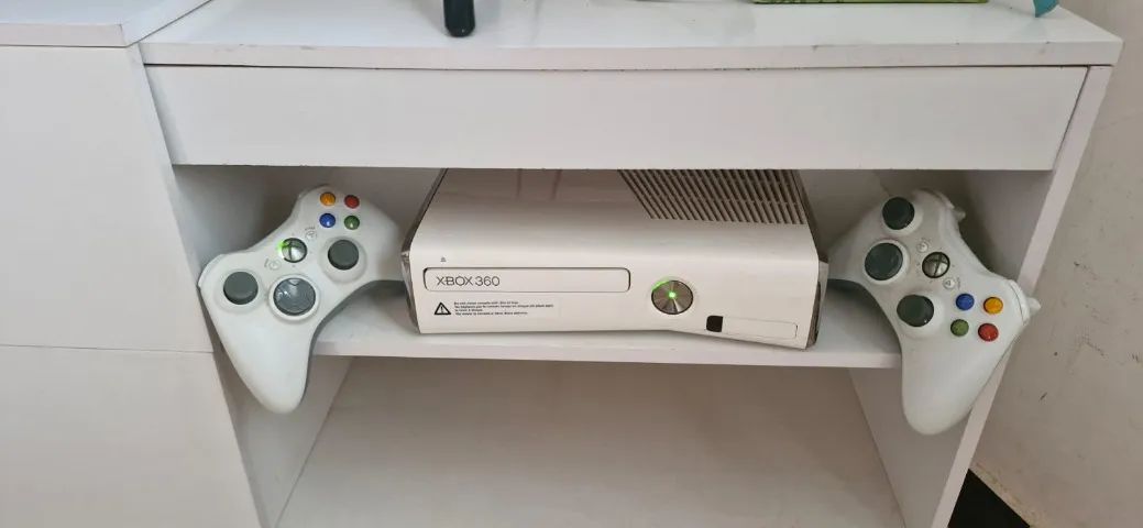 Xbox 360 Slim (Branco) - Foto 4