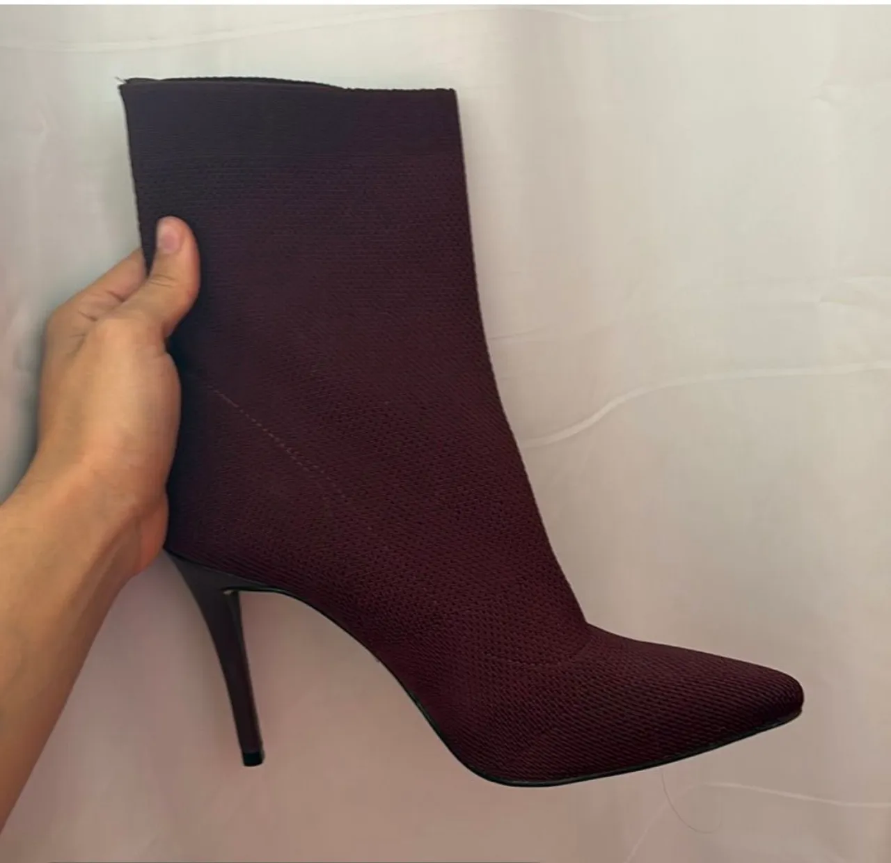 Bota Arezzo vinho 37 