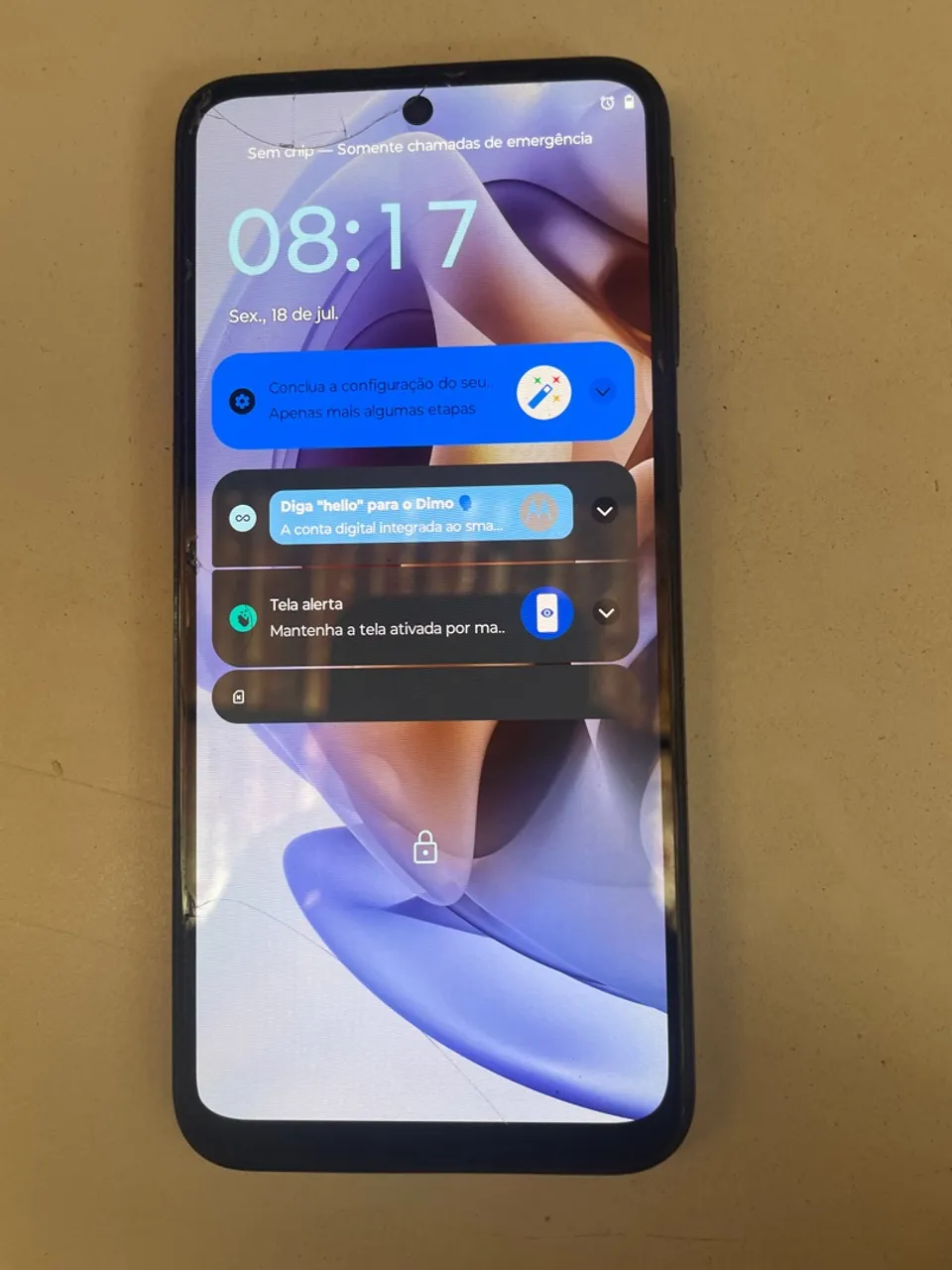 Smartphone Motorola com tela grande e ótimo desempenho