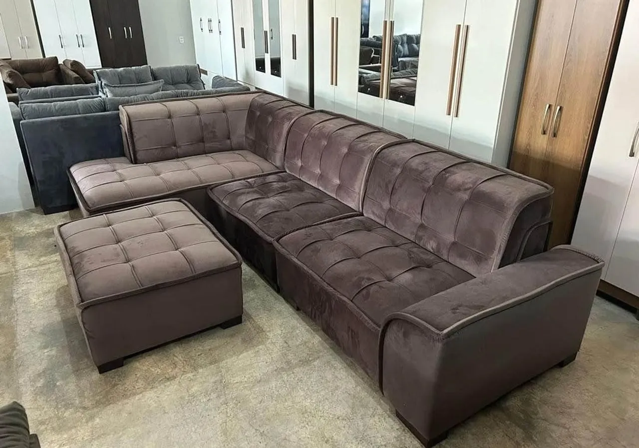 Sofá Modular de Canto com puff Novo!