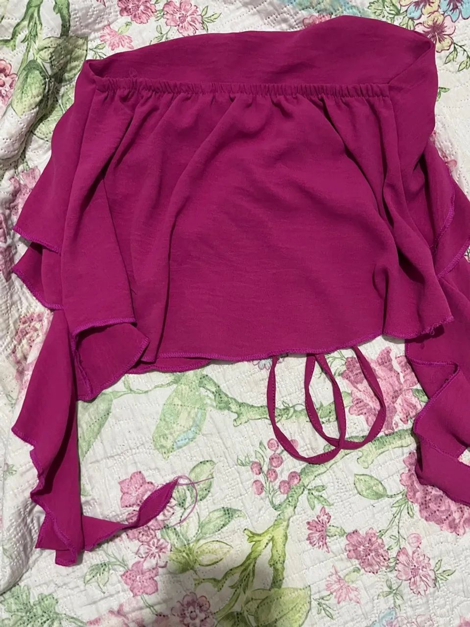 Top Rosa com Detalhes em Camadas - Foto 2