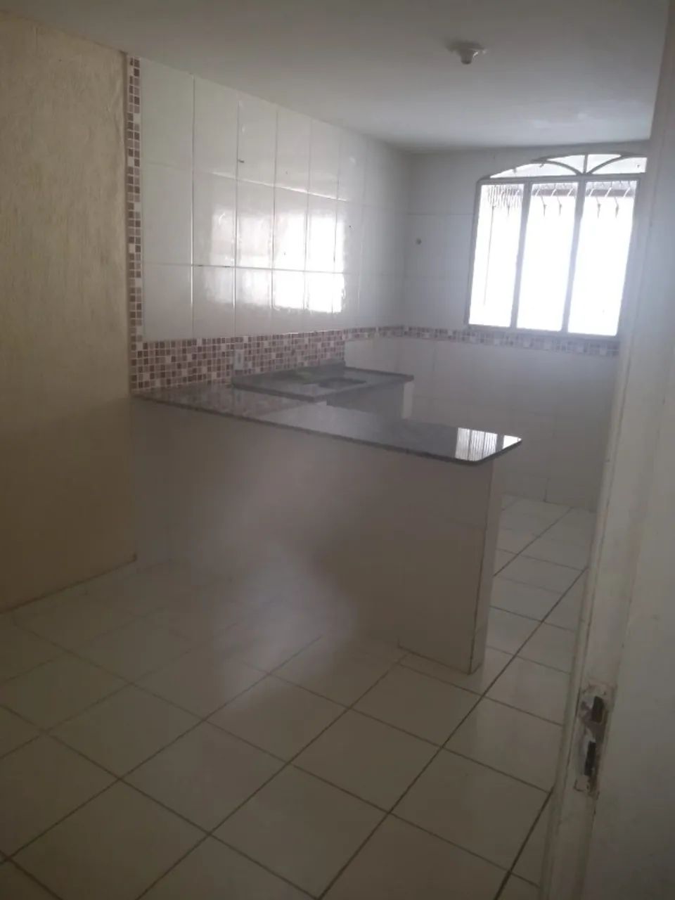 Aluga-se casa na rua do Algodão Ricardo de Albuquerque - Foto 4
