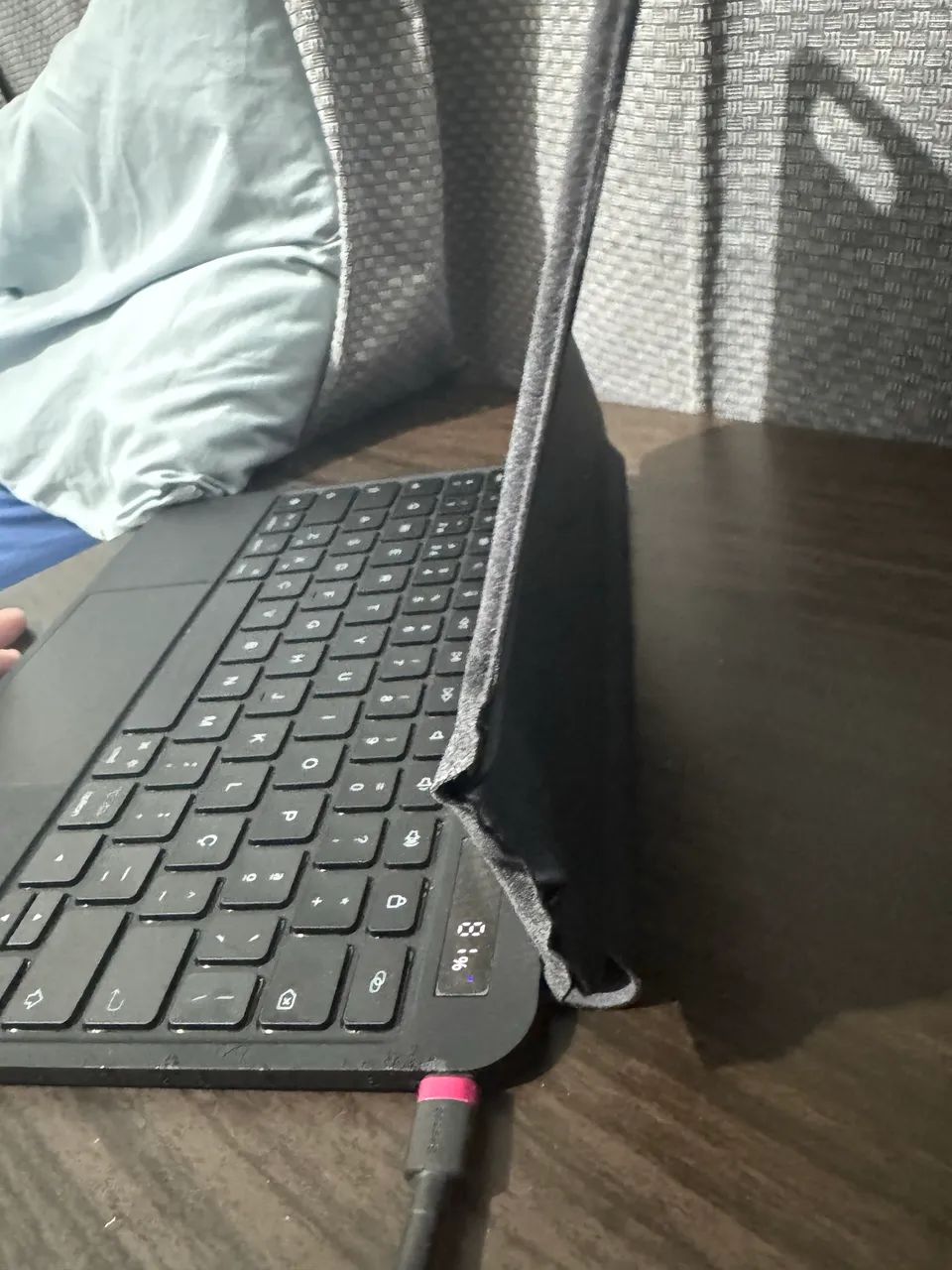 Capa teclado para iPad 10/11 - Foto 4