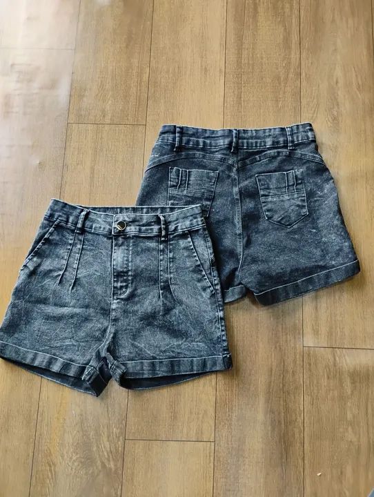 Shorts Jeans Feminino com Detalhes - Foto 3