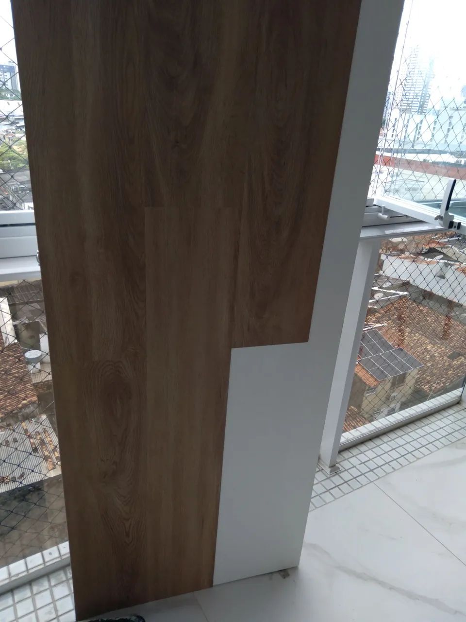 27,00 INSTALAÇÃO PISO VINILICO E RODA PE  - Foto 5