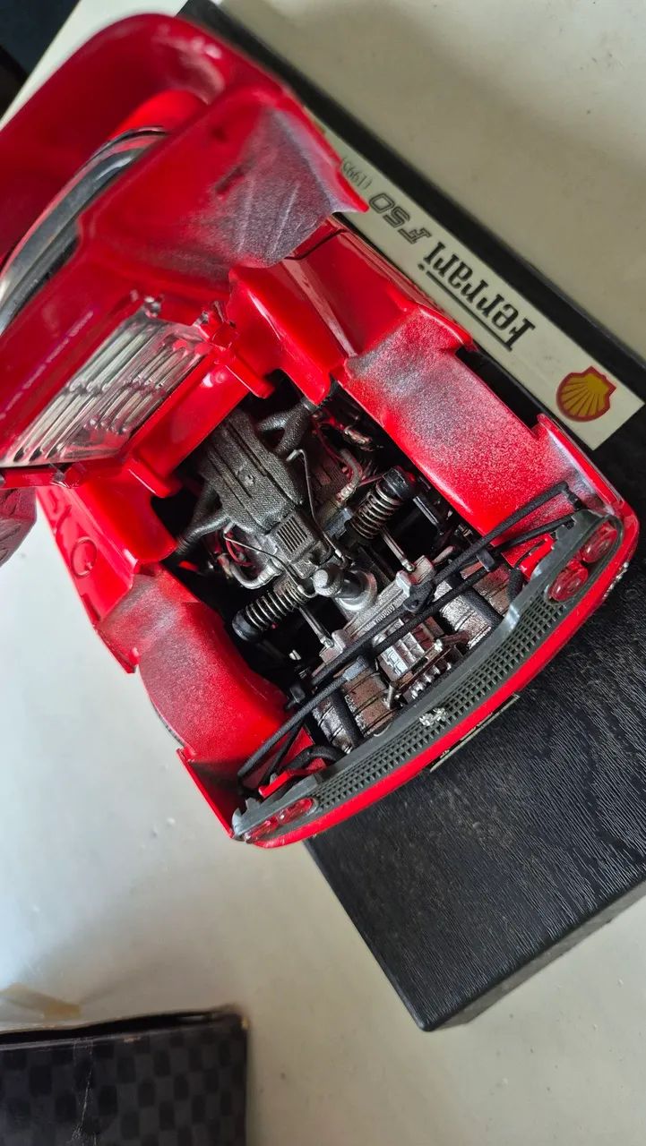 Miniatura Ferrari F50 Shell collezione  - Foto 4