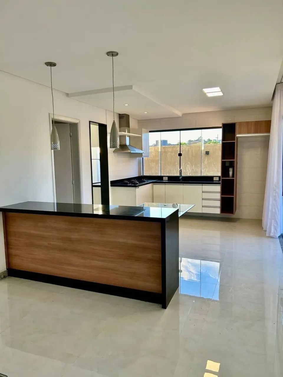 Casa para alugar no bairro Alphaville (Abrantes) em Camaçari/BA - Foto 4