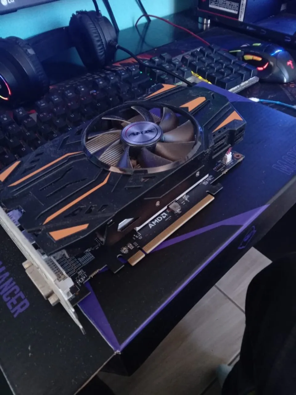 RX 550 GB COM DEFEITO DE DRIVERS