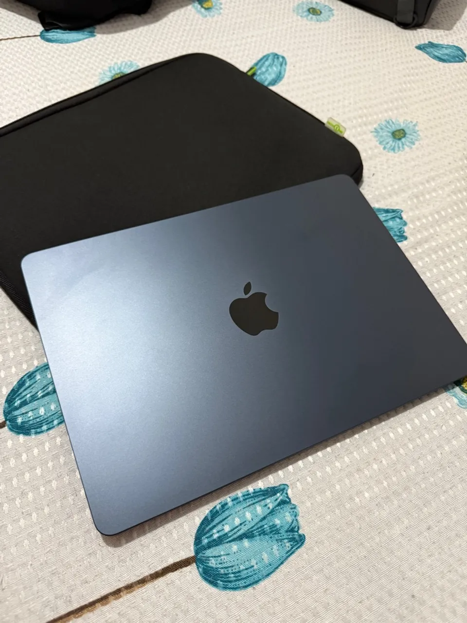 MacBook Air M2 13,6 8GB SSD 256GB Mac OS