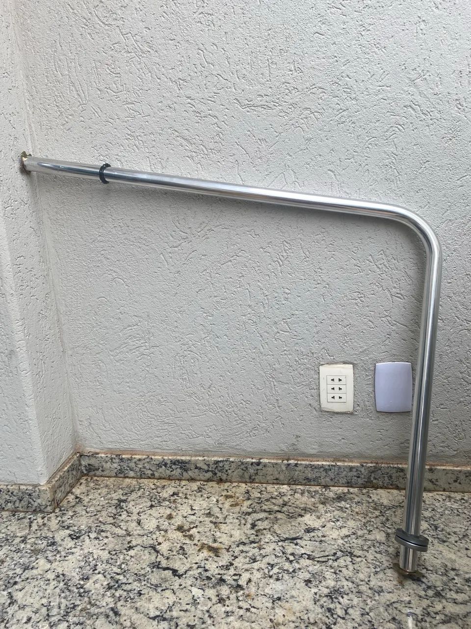 Barra de Apoio Cromada 70cm por 90cm