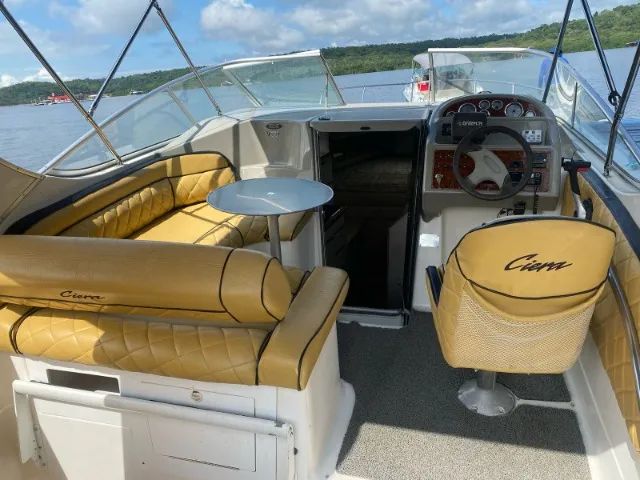 Vendo Lancha Cabinada em Ótima Oportunidade - Foto 5