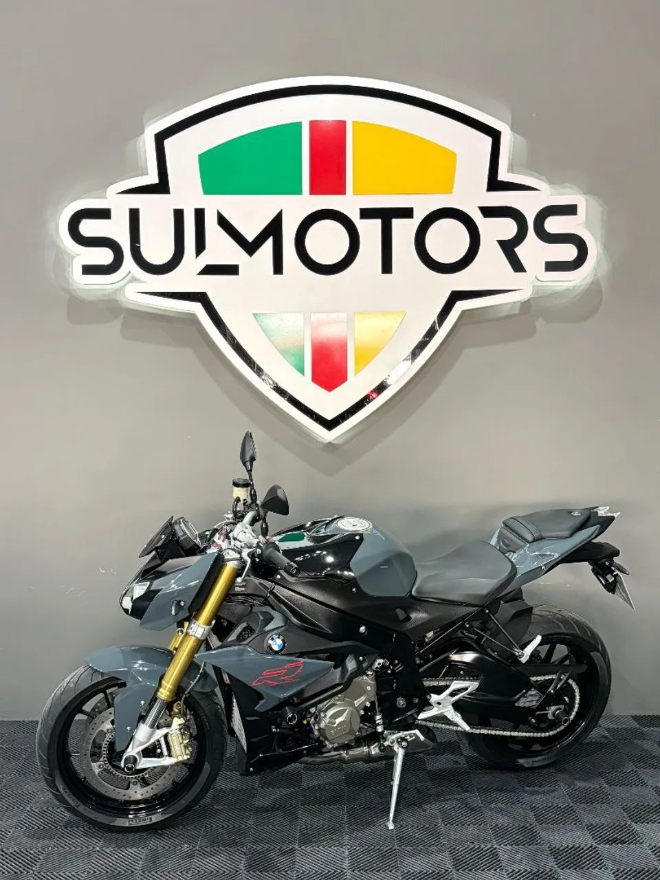 BMW S 1000 R NOVÍSSIMA ZERADA SUL MOTORS  - Foto 3