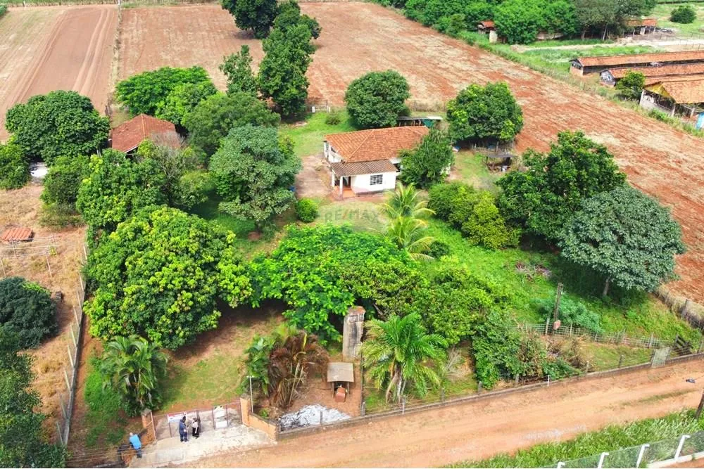 SITIO GUATAPARÁ à venda com 15.257M2. com casa R$ 700.000,00.